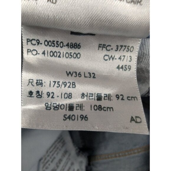 Levis 550 Jeans Mens Size 36x32 Blue Classic Straight Comfort 100% Cotton Y2K - Picture 13 of 13